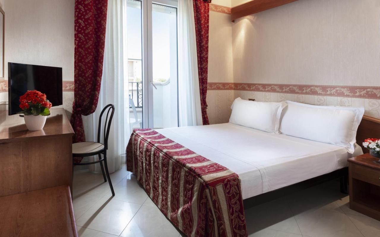 Hotel Gallia Palace Rimini Exteriör bild
